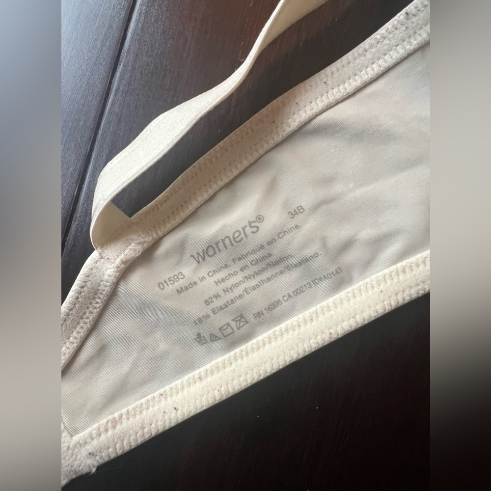 Warners This Is Not A Bra 34B T Shirt Bra Lightly Lined Underwire White - Picture 7 of 11